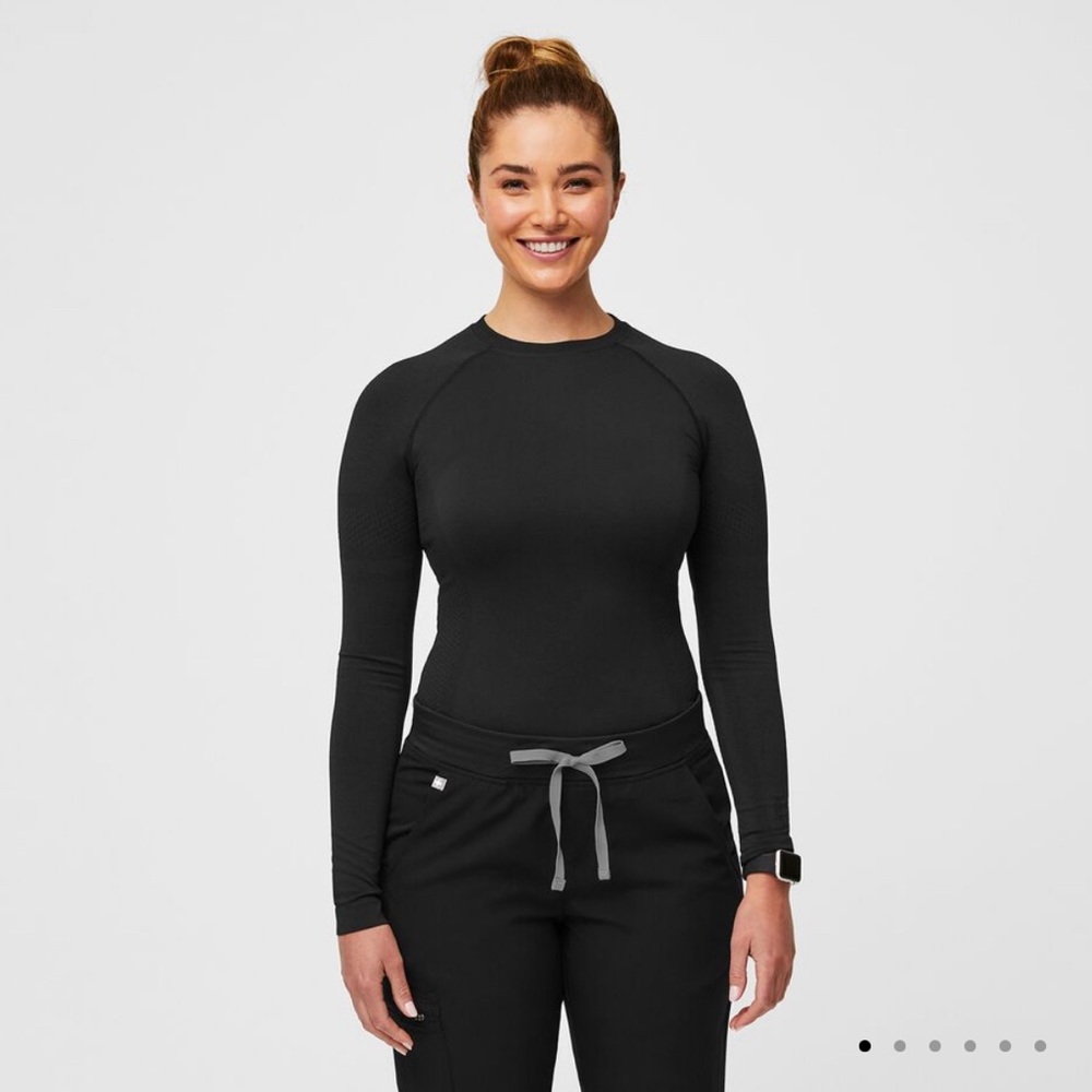 FIGS Salta Seamless Long Sleeve Underscrub